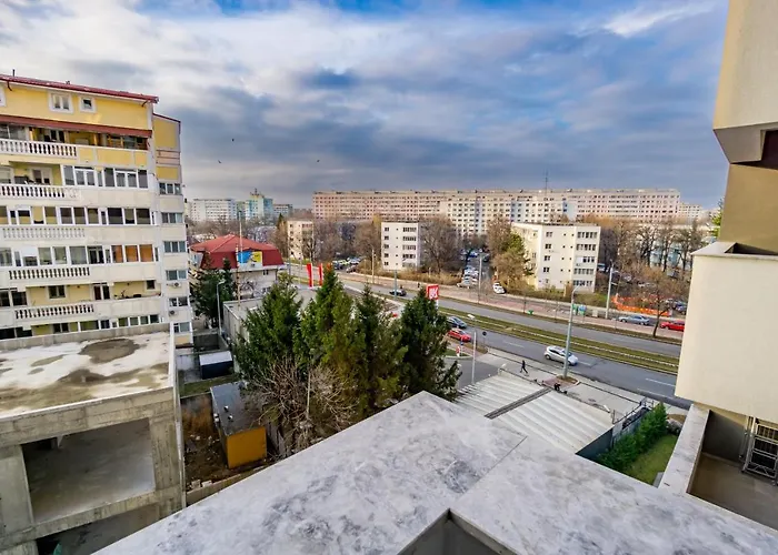 Апартаменти Your New And Modern Бухарест